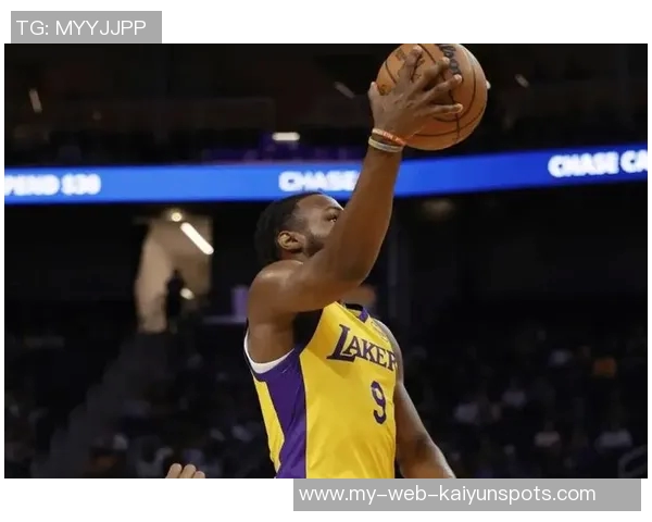 杨毅点评詹姆斯建功无数布朗尼在NBA面临巨大挑战